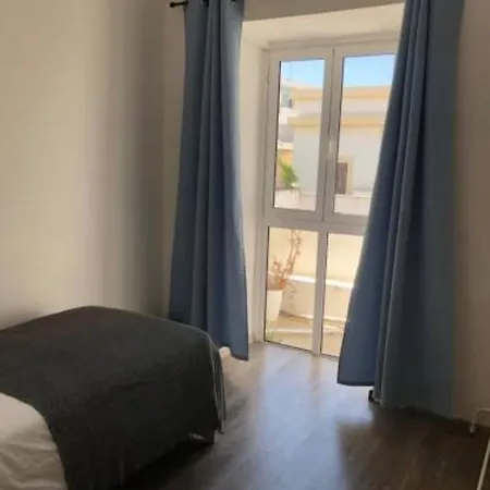 Hostellicious بيت شباب فارو