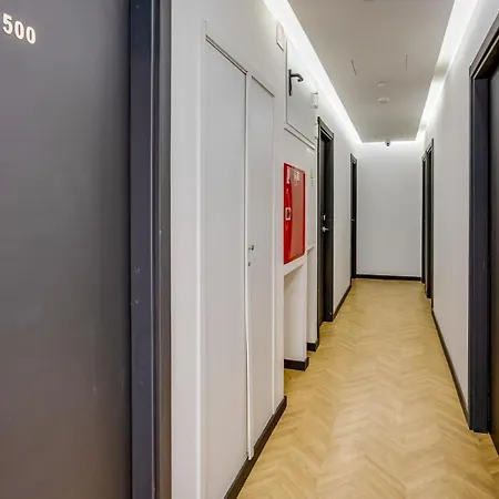 Hostellicious بيت شباب *