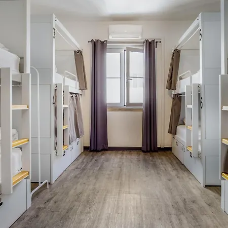 بيت شباب Hostellicious *