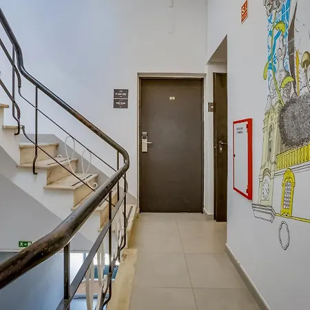 Hostellicious