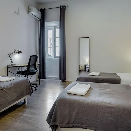 Hostellicious * Faro