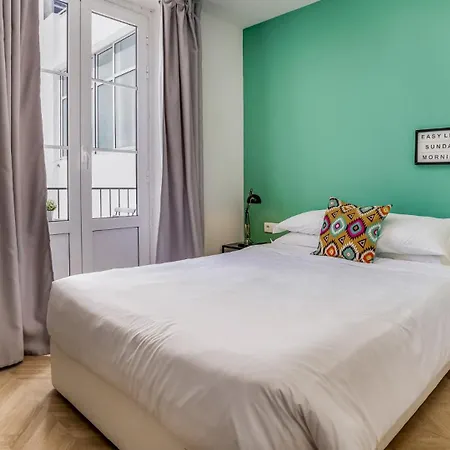 Hostellicious * Faro