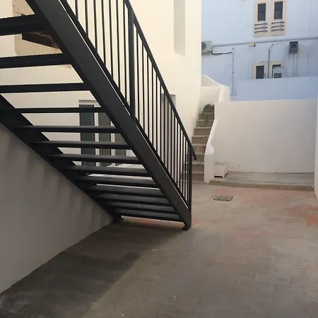 Hostellicious