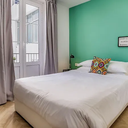 Hostellicious * Faro