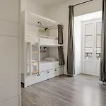 Hostellicious Hostel