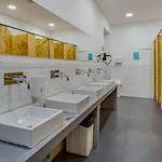 Hostellicious Hostel