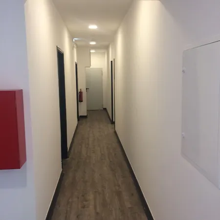 אכסניה Hostellicious