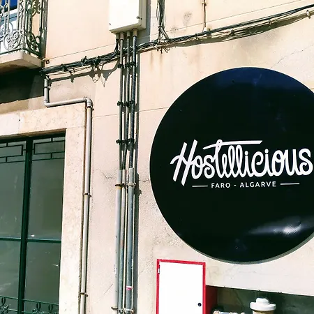 אכסניה Hostellicious פארו