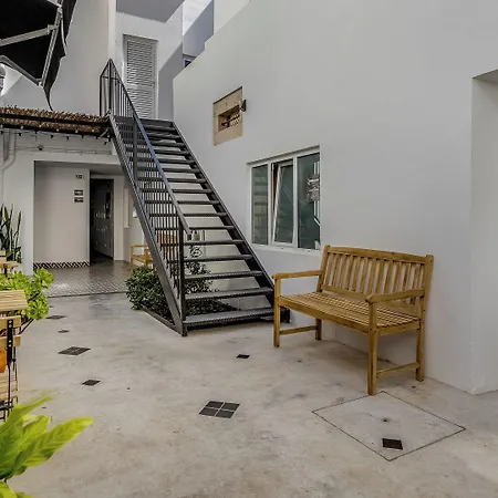 Hostellicious פארו